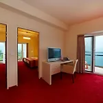 Parkhotel Poertschach - Hotelresort Mit Insellage Am Woerthersee Otel 4*