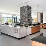 Parkhotel Poertschach - Hotelresort Mit Insellage Am Woerthersee Otel 4*