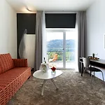 Otel Parkhotel Poertschach - Hotelresort Mit Insellage Am Woerthersee