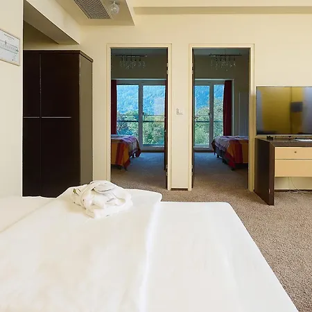 Parkhotel Poertschach - Hotelresort Mit Insellage Am Woerthersee 4*