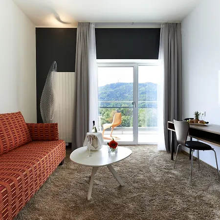 ホテル Parkhotel Poertschach - Hotelresort Mit Insellage Am Woerthersee