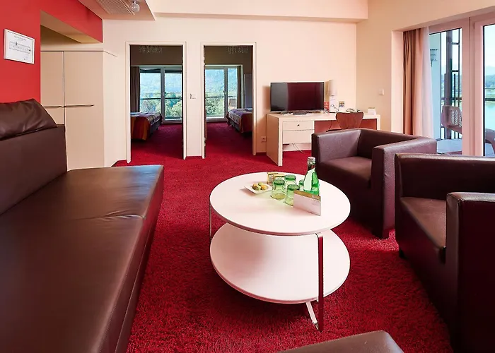 Parkhotel Poertschach - Hotelresort Mit Insellage Am Woerthersee Пёрчах-ам-Вёртерзе