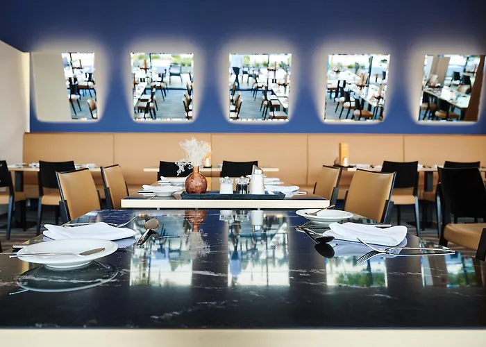 Parkhotel Poertschach - Hotelresort Mit Insellage Am Woerthersee 4* Пёрчах-ам-Вёртерзе