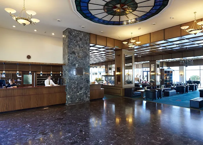 Отель Parkhotel Poertschach - Hotelresort Mit Insellage Am Woerthersee 4*