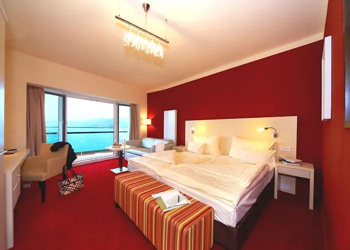 Parkhotel Poertschach - Hotelresort Mit Insellage Am Woerthersee Пёрчах-ам-Вёртерзе