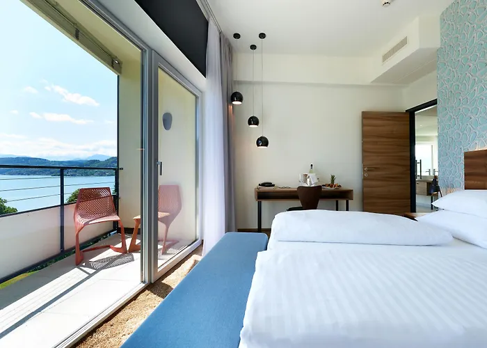 Parkhotel Poertschach - Hotelresort Mit Insellage Am Woerthersee فندق