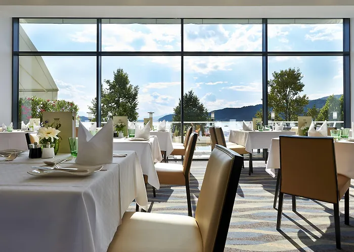 מלון Parkhotel Poertschach - Hotelresort Mit Insellage Am Woerthersee Pörtschach am Wörthersee
