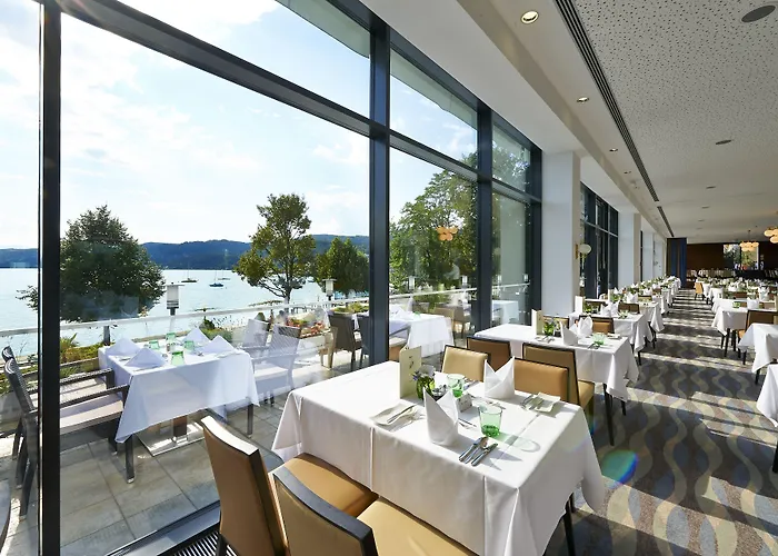 Отель Parkhotel Poertschach - Hotelresort Mit Insellage Am Woerthersee 4*
