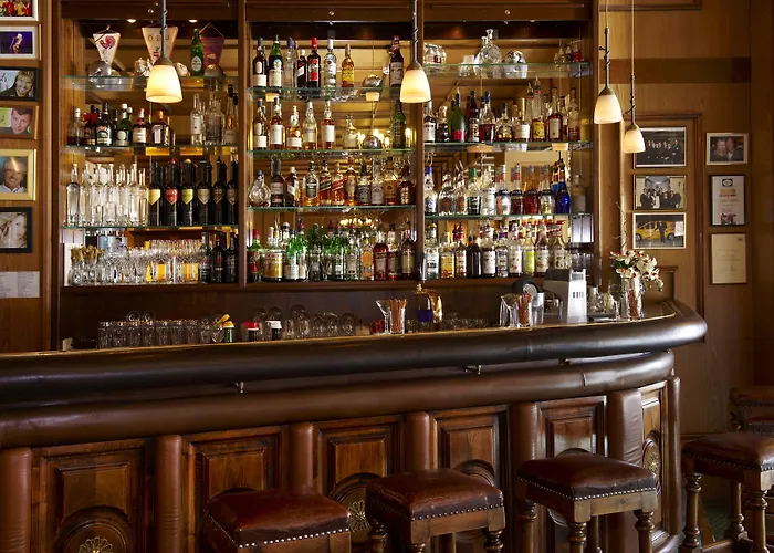 Parkhotel Poertschach - Hotelresort Mit Insellage Am Woerthersee فندق